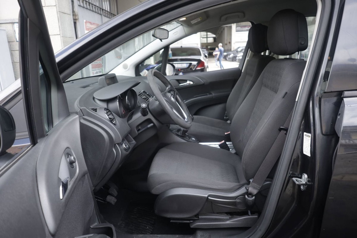Opel Meriva 1.4 Turbo 120CV GPL Tech Cosmo (17)