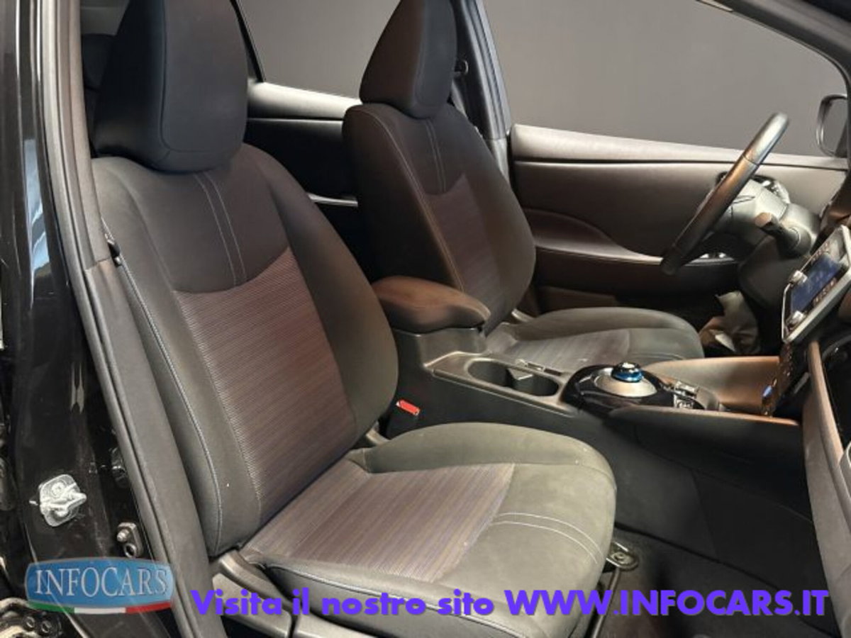 Nissan Leaf N-Connecta 40 kWh (6)