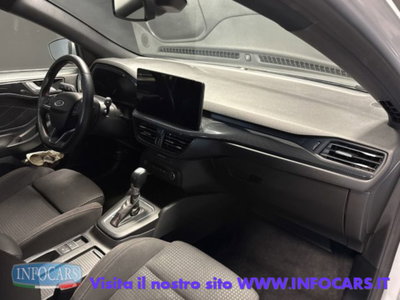 Ford Focus Station Wagon 1.0 EcoBoost Hybrid 155 CV SW ST-Line (12)