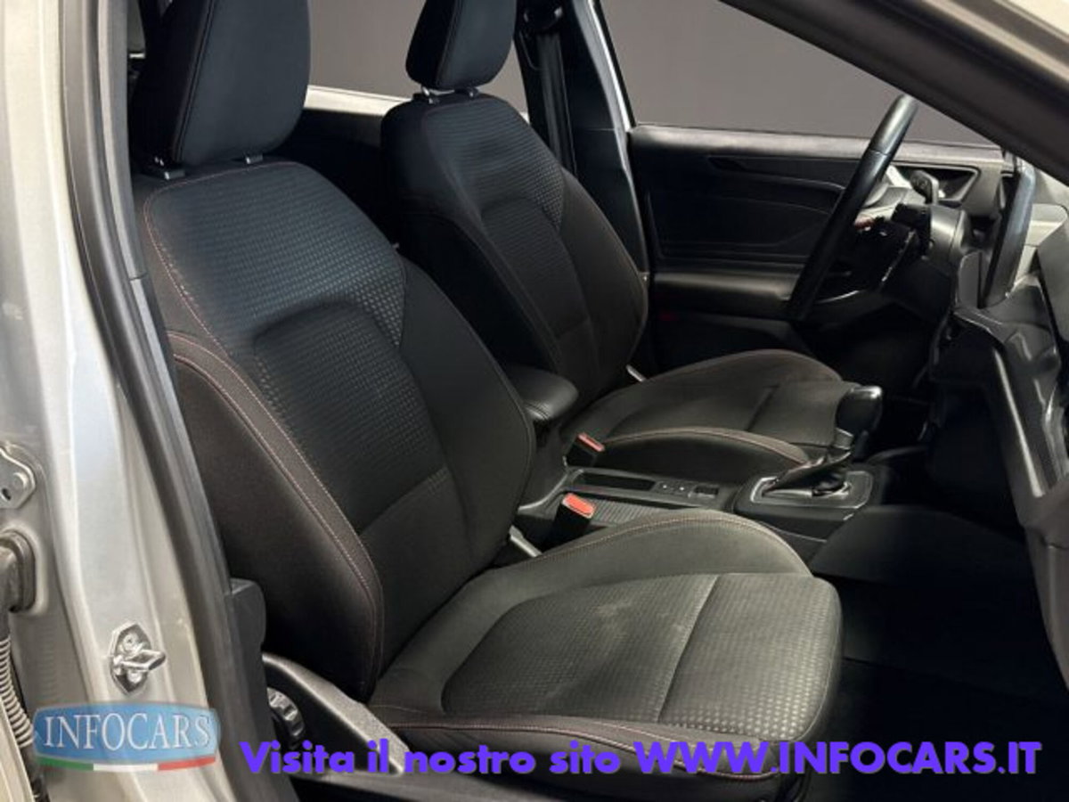 Ford Focus Station Wagon 1.0 EcoBoost Hybrid 155 CV SW ST-Line (6)
