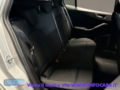 Ford Focus Station Wagon 1.0 EcoBoost Hybrid 155 CV SW ST-Line (8)