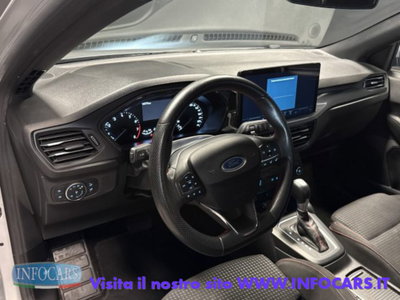 Ford Focus Station Wagon 1.0 EcoBoost Hybrid 155 CV SW ST-Line (9)