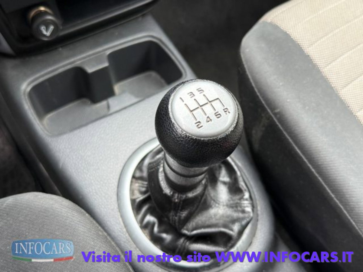 Fiat Sedici 2.0 MJT 16V DPF 4x4 Dynamic (14)