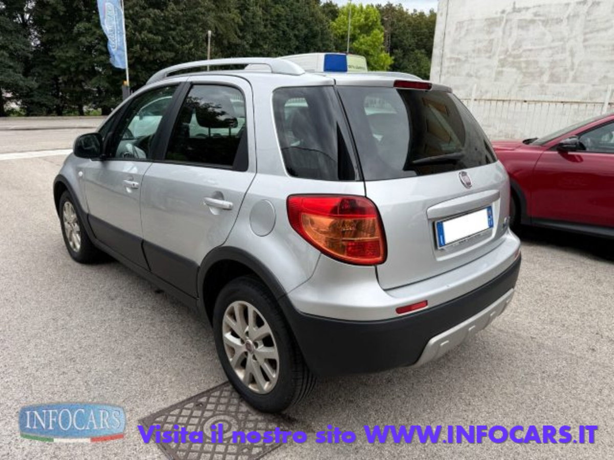 Fiat Sedici 2.0 MJT 16V DPF 4x4 Dynamic (2)