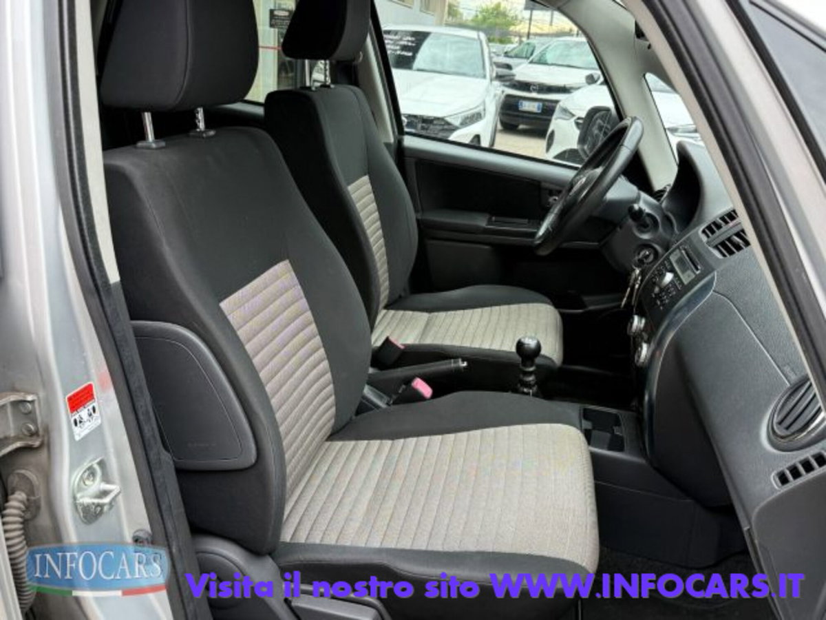 Fiat Sedici 2.0 MJT 16V DPF 4x4 Dynamic (6)