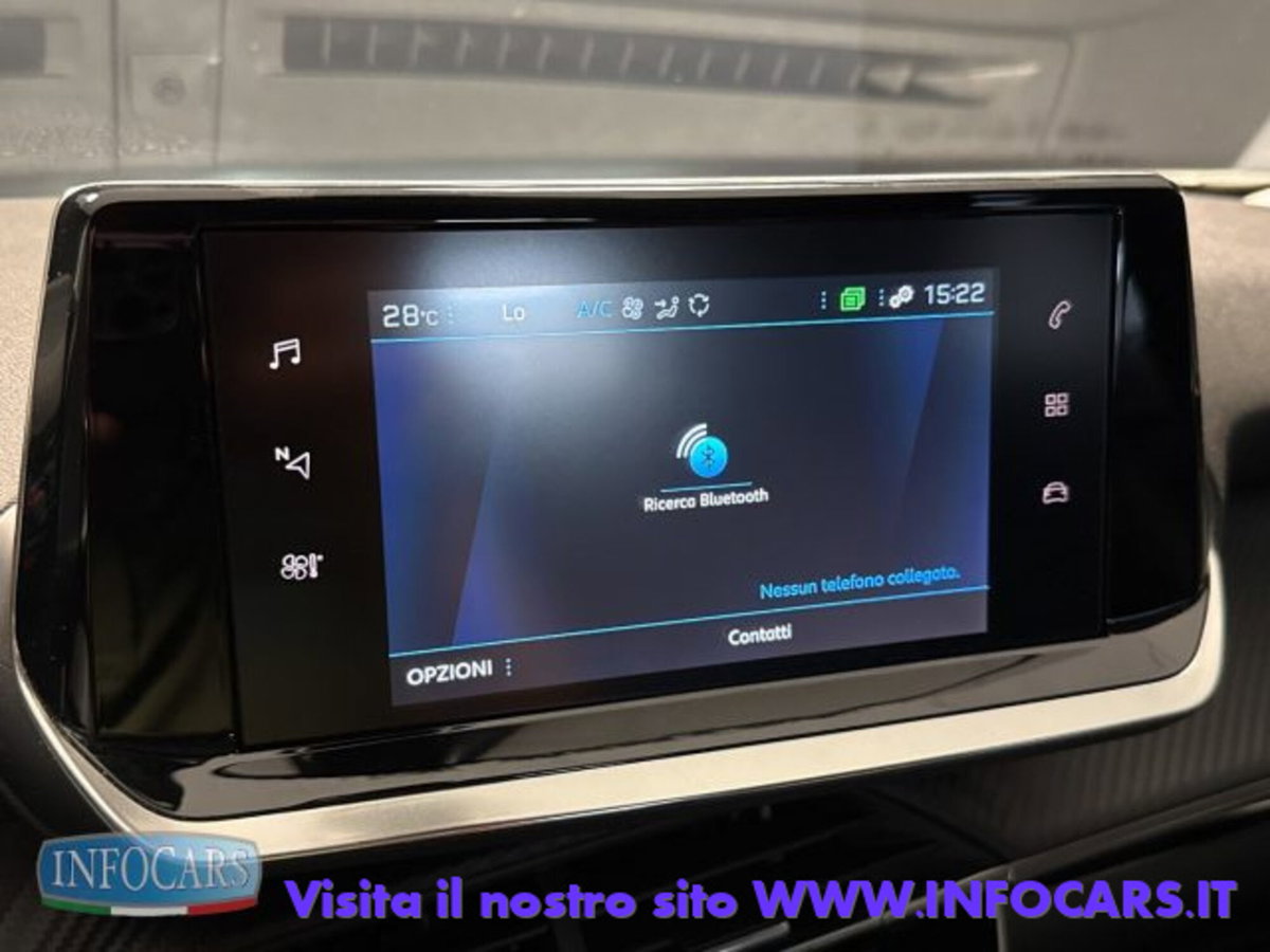 Peugeot 2008 BlueHDi 110 S&S Allure (17)