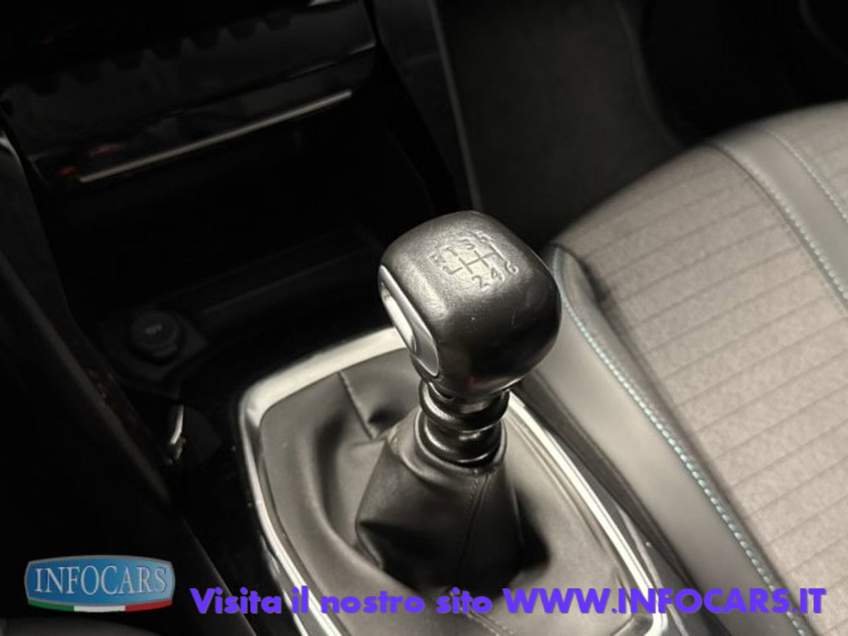 Peugeot 2008 BlueHDi 110 S&S Allure (19)