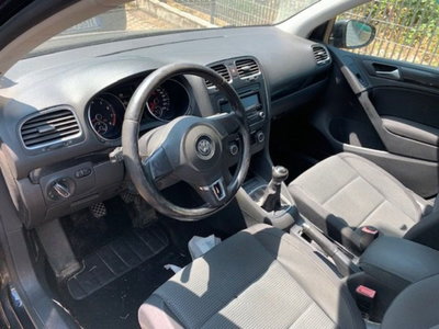 Volkswagen Golf 1.4 TSI 122CV 5p. Highline (6)