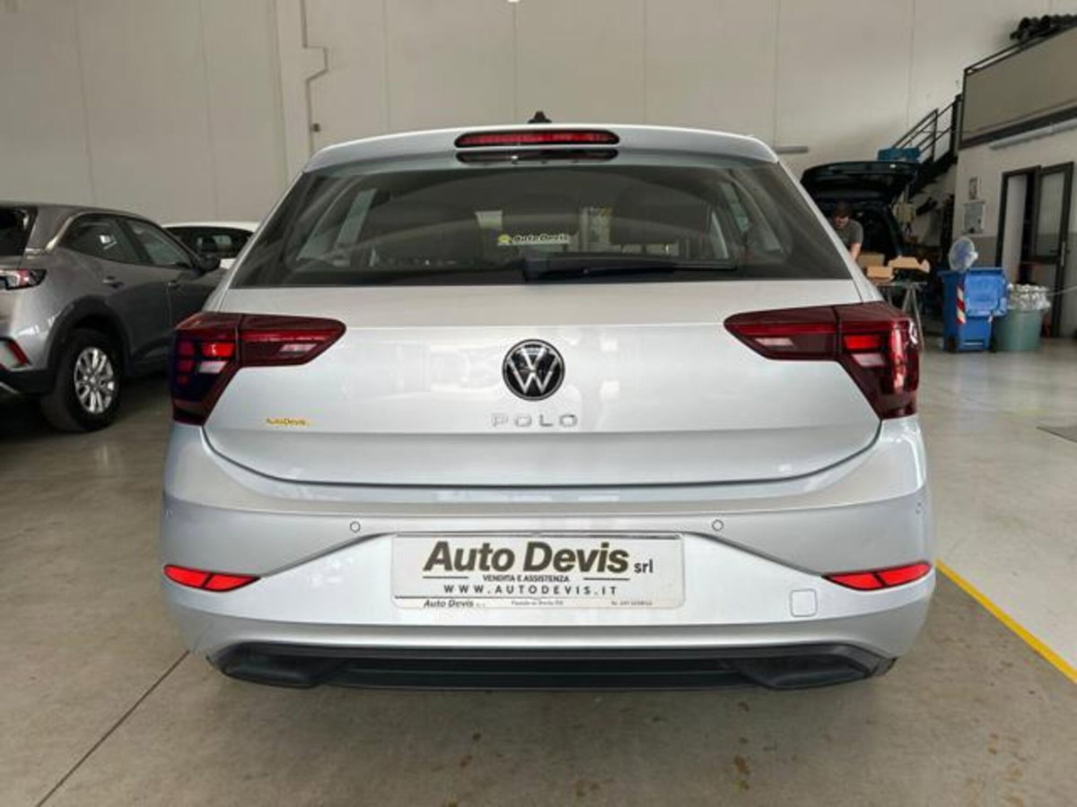 Volkswagen Polo 1.0 tsi Life 95cv (7)