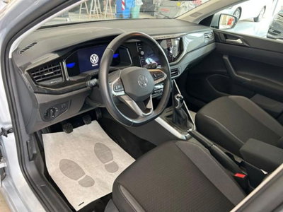 Volkswagen Polo 1.0 tsi Life 95cv (9)