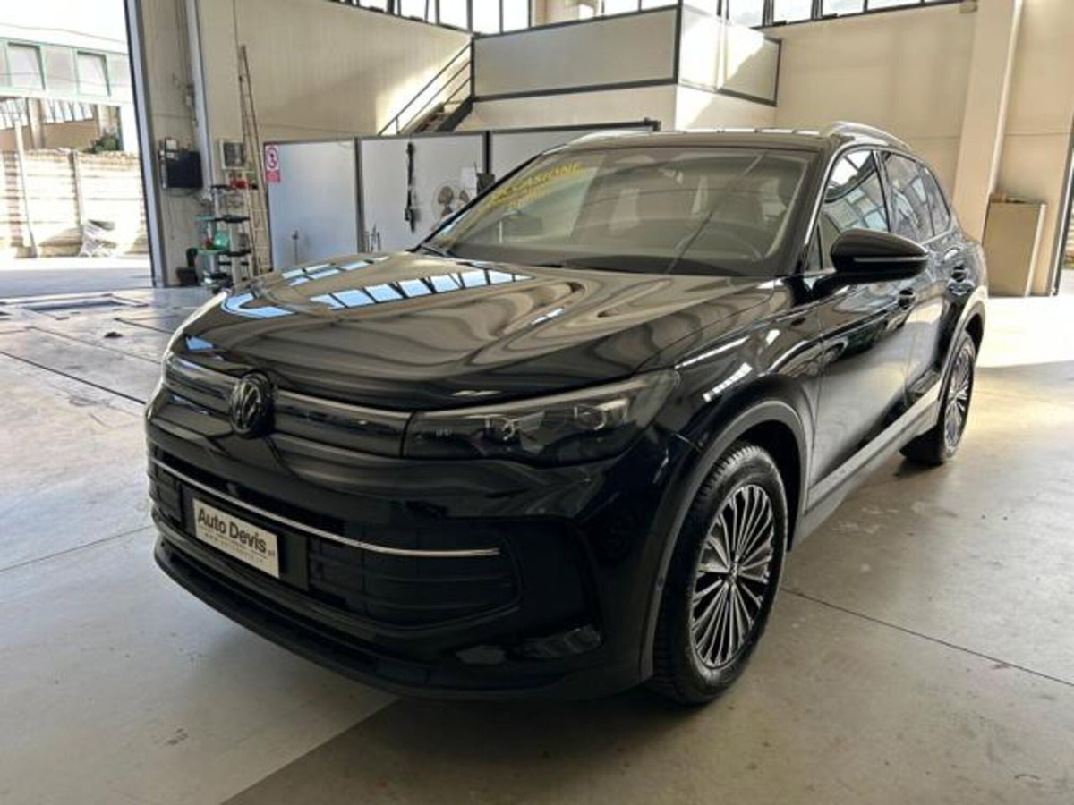 Volkswagen Tiguan 1.5 etsi Edition 130cv dsg (12)