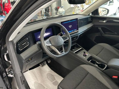 Volkswagen Tiguan 1.5 etsi Edition 130cv dsg (4)