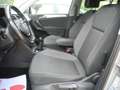Volkswagen Tiguan 2.0 TDI SCR 4MOTION Style BlueMotion Technology (11)