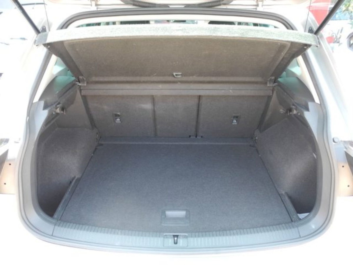 Volkswagen Tiguan 2.0 TDI SCR 4MOTION Style BlueMotion Technology (13)