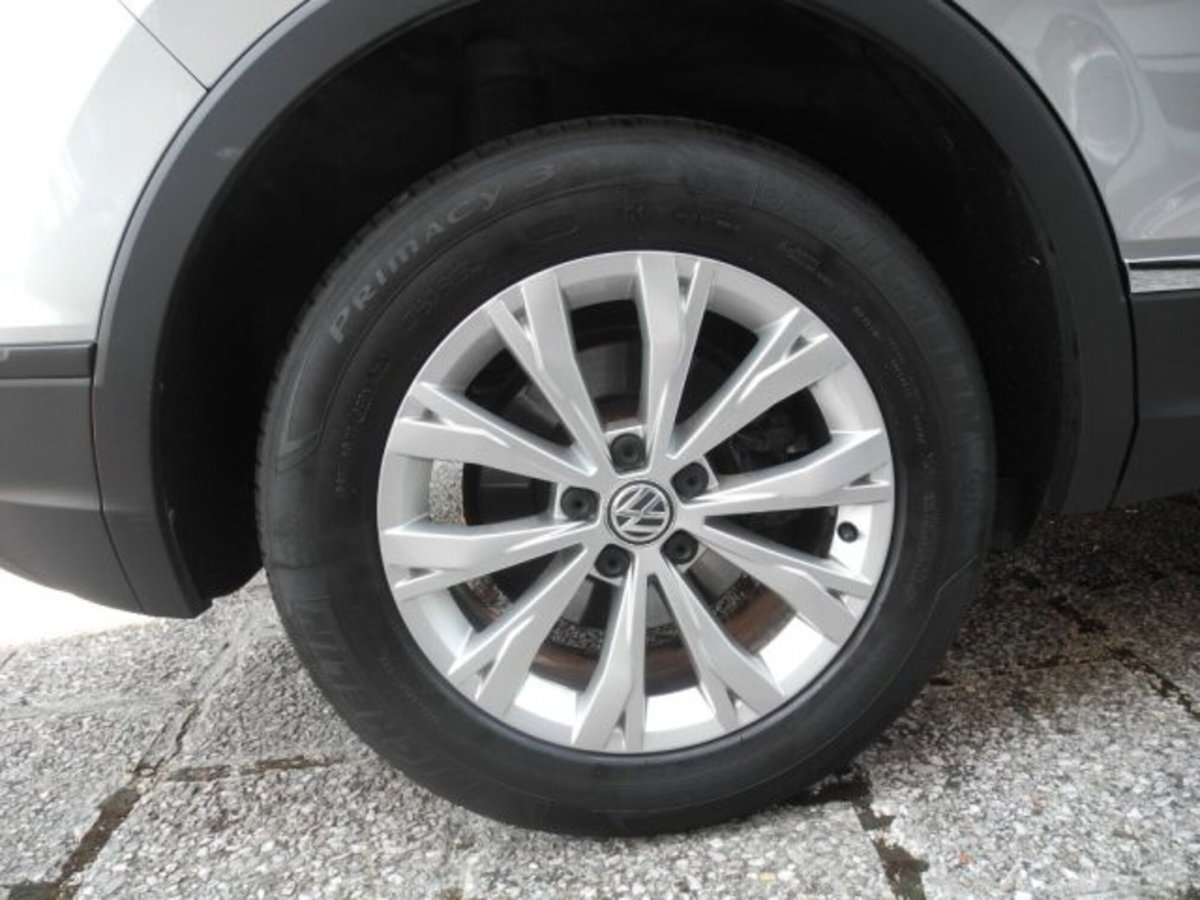 Volkswagen Tiguan 2.0 TDI SCR 4MOTION Style BlueMotion Technology (15)
