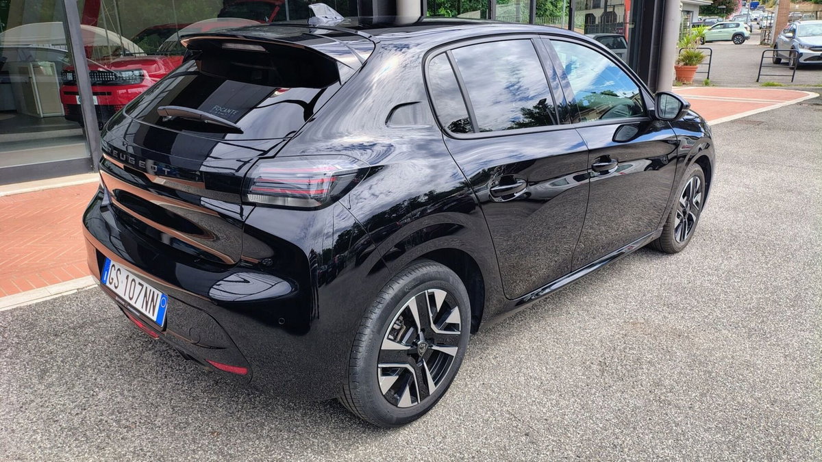 Peugeot 208 PureTech 100 Stop&Start 5 porte Allure (4)
