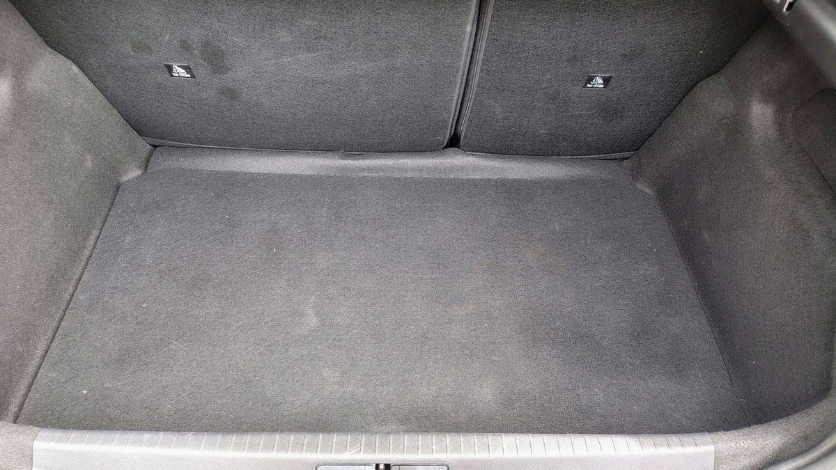 Peugeot 208 PureTech 100 Stop&Start 5 porte Allure (7)