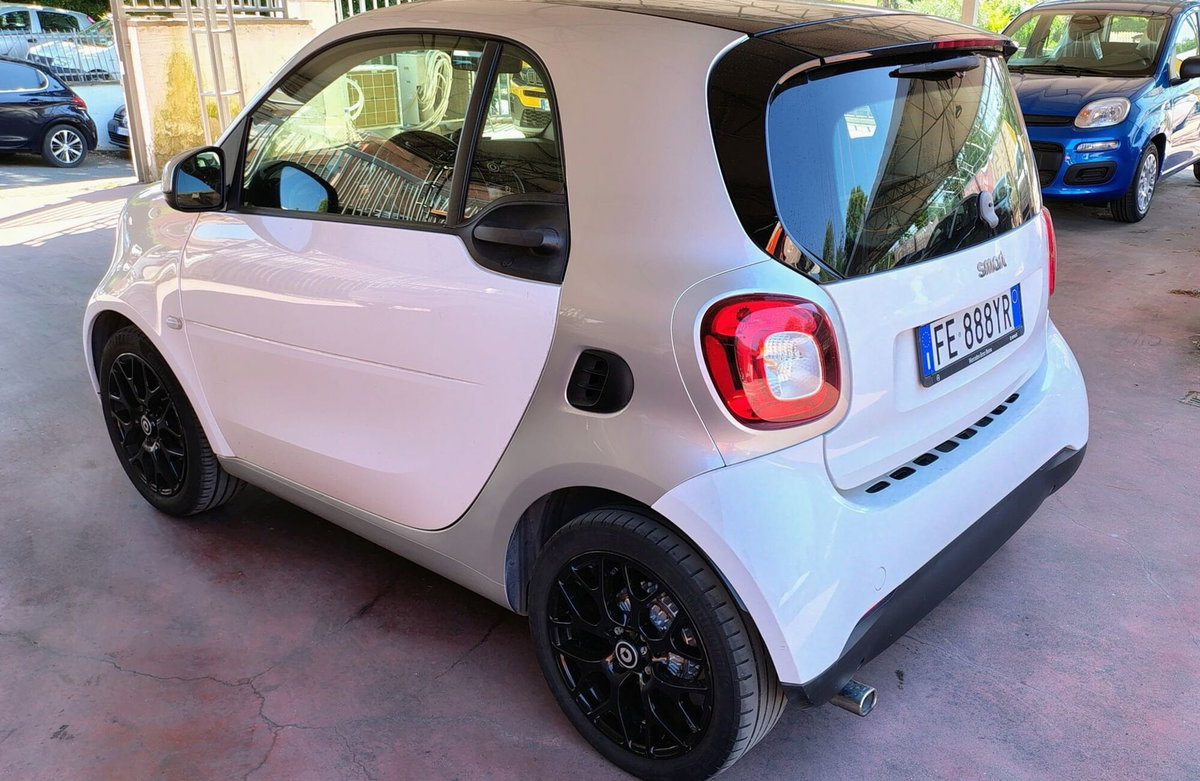 smart Fortwo 70 1.0 twinamic Passion (4)