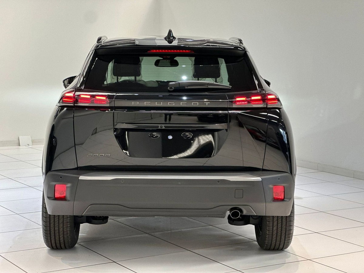 Peugeot 2008 1.2 puretech Allure s&s 100cv (4)