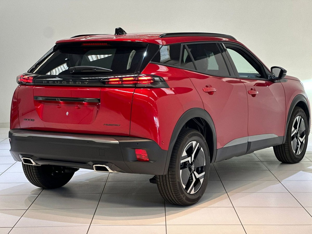 Peugeot 2008 1.2 hybrid Allure 145cv e-dcs6 (5)
