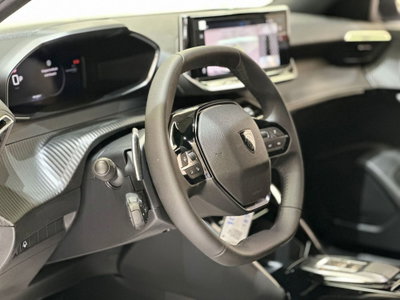 Peugeot 2008 1.2 hybrid Allure 145cv e-dcs6 (6)