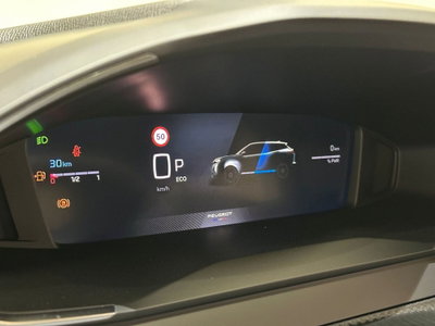 Peugeot 2008 1.2 hybrid Allure 145cv e-dcs6 (7)