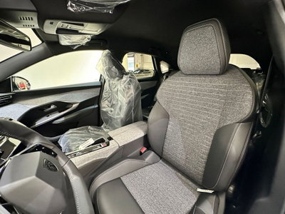 Peugeot 3008 1.2 hybrid Allure 145cv e-dcs6 (12)