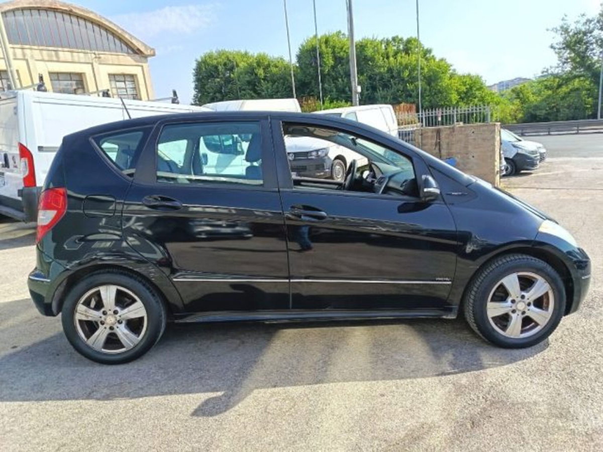 Mercedes-Benz Classe A 150 Avantgarde (5)