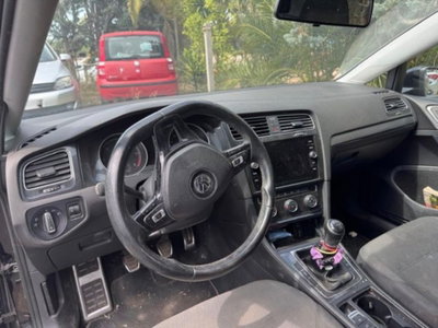 Volkswagen Golf 1.6 TDI 115 CV 5p. Business BlueMotion Technology (5)