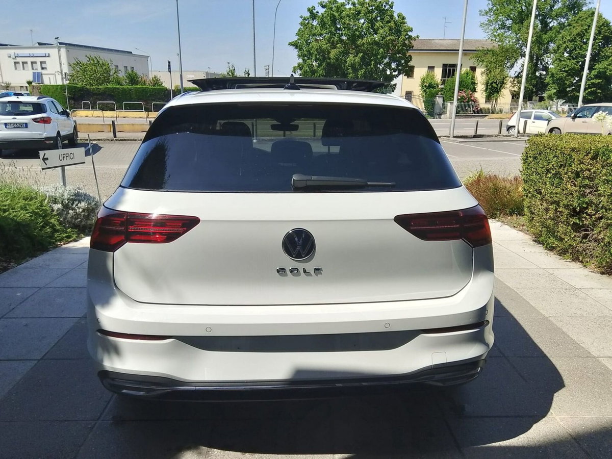 Volkswagen Golf 2.0 TDI DSG SCR Life (5)