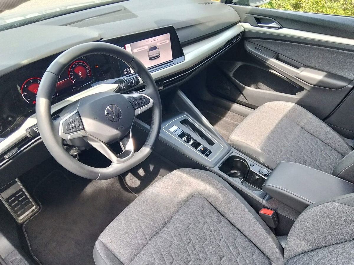 Volkswagen Golf 2.0 TDI DSG SCR Life (10)