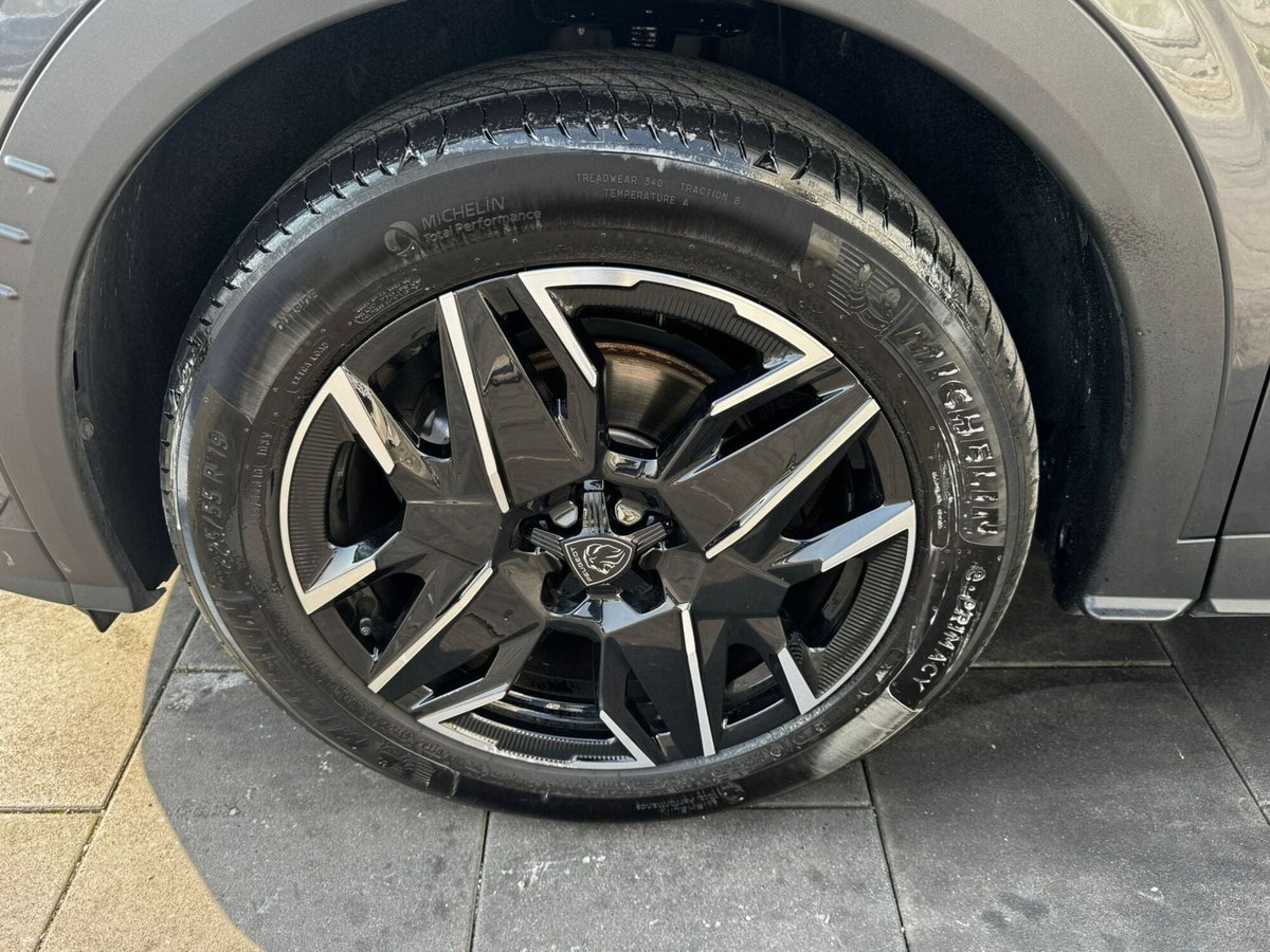 Peugeot 3008 1.2 hybrid GT 145cv e-dcs6 (6)