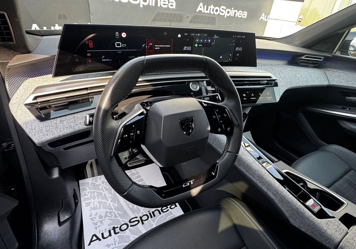 Peugeot 3008 1.2 hybrid GT 145cv e-dcs6 (7)