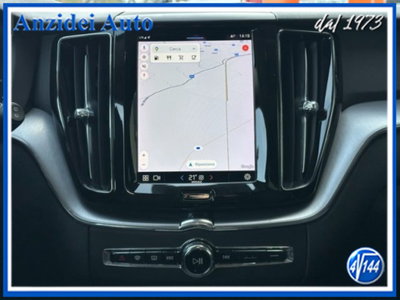 Volvo XC60 B4 (d) AWD Geartronic Momentum Pro (13)