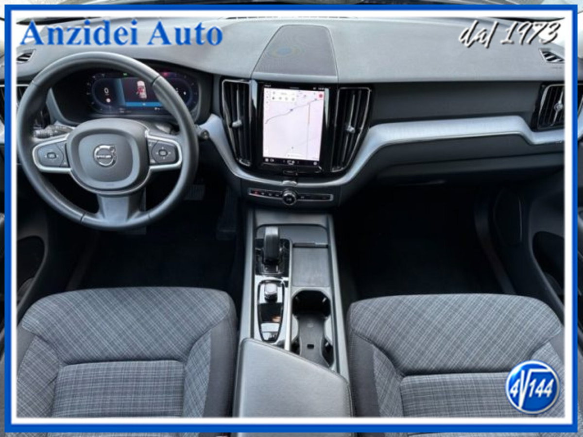Volvo XC60 B4 (d) AWD Geartronic Momentum Pro (7)