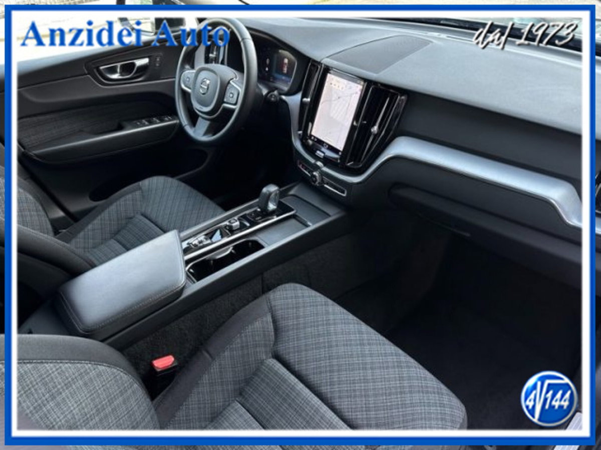 Volvo XC60 B4 (d) AWD Geartronic Momentum Pro (8)
