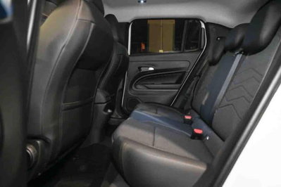 Jeep Avenger 1.2 turbo Summit fwd 100cv (11)