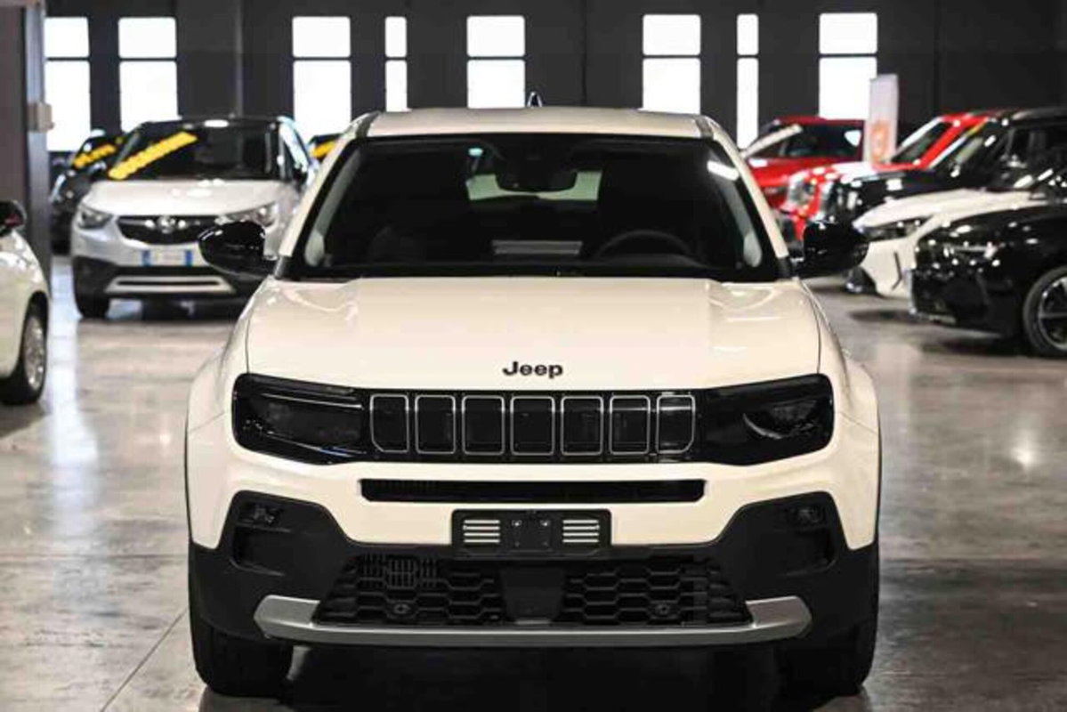 Jeep Avenger 1.2 turbo Summit fwd 100cv (16)