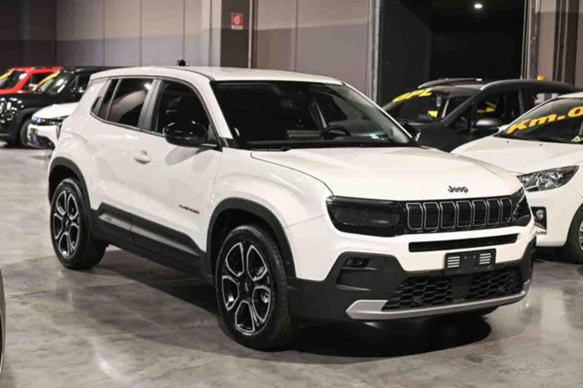 Jeep Avenger 1.2 turbo Summit fwd 100cv (2)