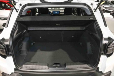 Jeep Avenger 1.2 turbo Summit fwd 100cv (5)