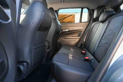 Jeep Avenger 1.2 turbo Summit fwd 100cv (11)