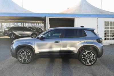 Jeep Avenger 1.2 turbo Summit fwd 100cv (19)