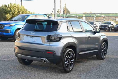 Jeep Avenger 1.2 turbo Summit fwd 100cv (3)
