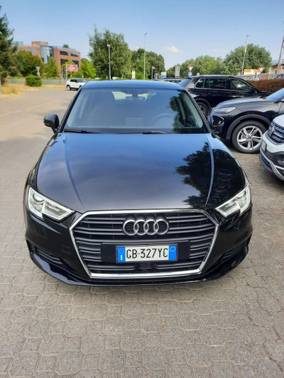 Audi A3 Sportback 30 g-tron S tronic Business (4)