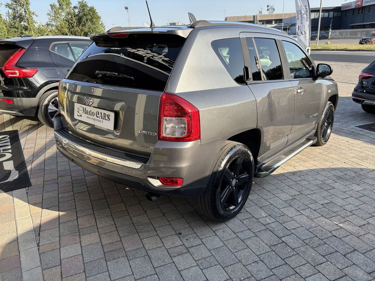 Jeep Compass 2.2 CRD Limited (3)