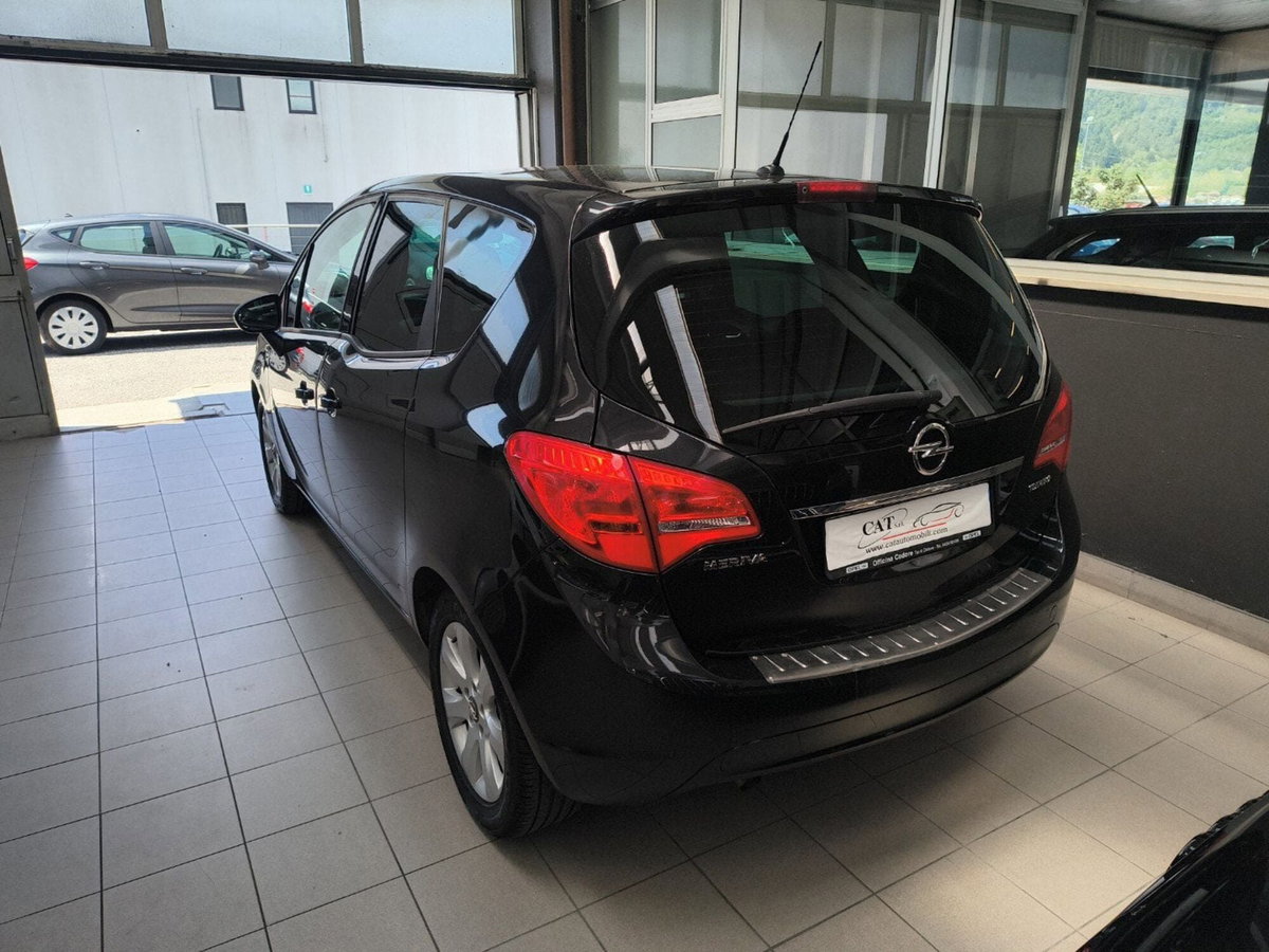 Opel Meriva 1.4 Turbo 120CV Cosmo (8)