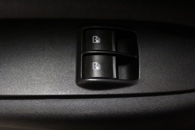 Lancia Ypsilon 1.2 69 CV 5 porte Silver (11)