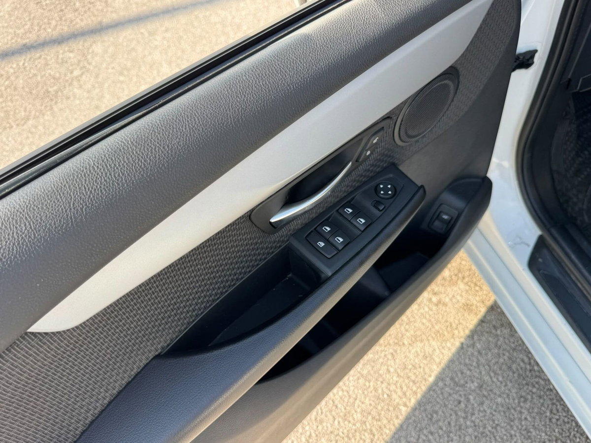 BMW Serie 2 Active Tourer 216d  Advantage (4)