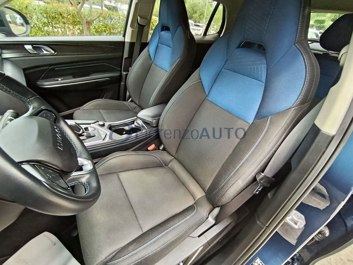 Lynk & Co 01 01 1.5 td phev (16)