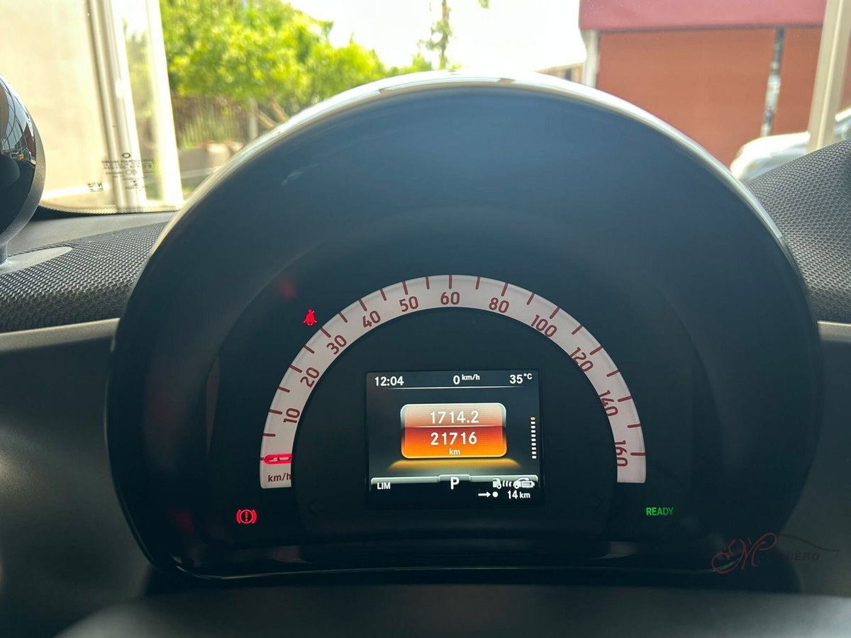 smart Fortwo EQ Passion Nightsky (9)